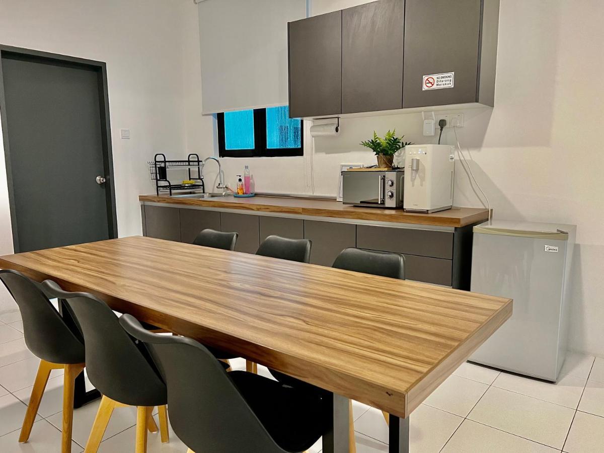 Padiviu Family Suite At Imperio Professional Suite, 알로르세타르 외부 사진